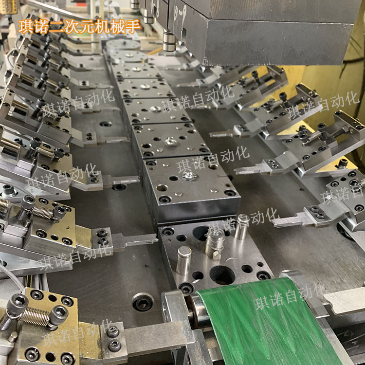 三次元機械手 三次元機械手