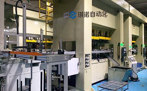 沖床機械手 沖床機械手