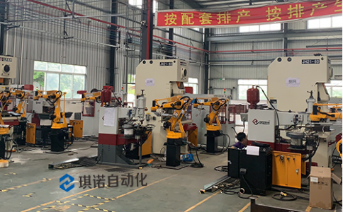 四軸關節沖壓碰焊線-寵物網籠配件